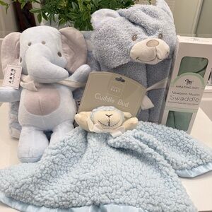 NWT Baby Boy Gift Bundle (Towel, Blanket, Toy Blankie, Swaddle blanket)